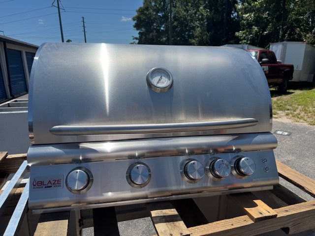 Blaze Grill & Base